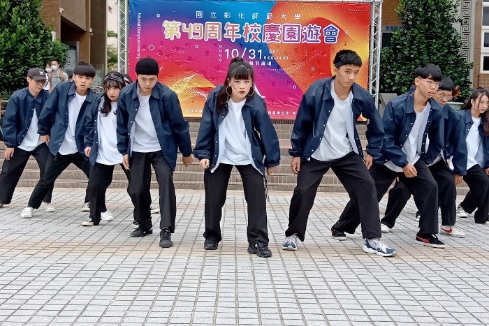 熱舞社精彩舞蹈表演