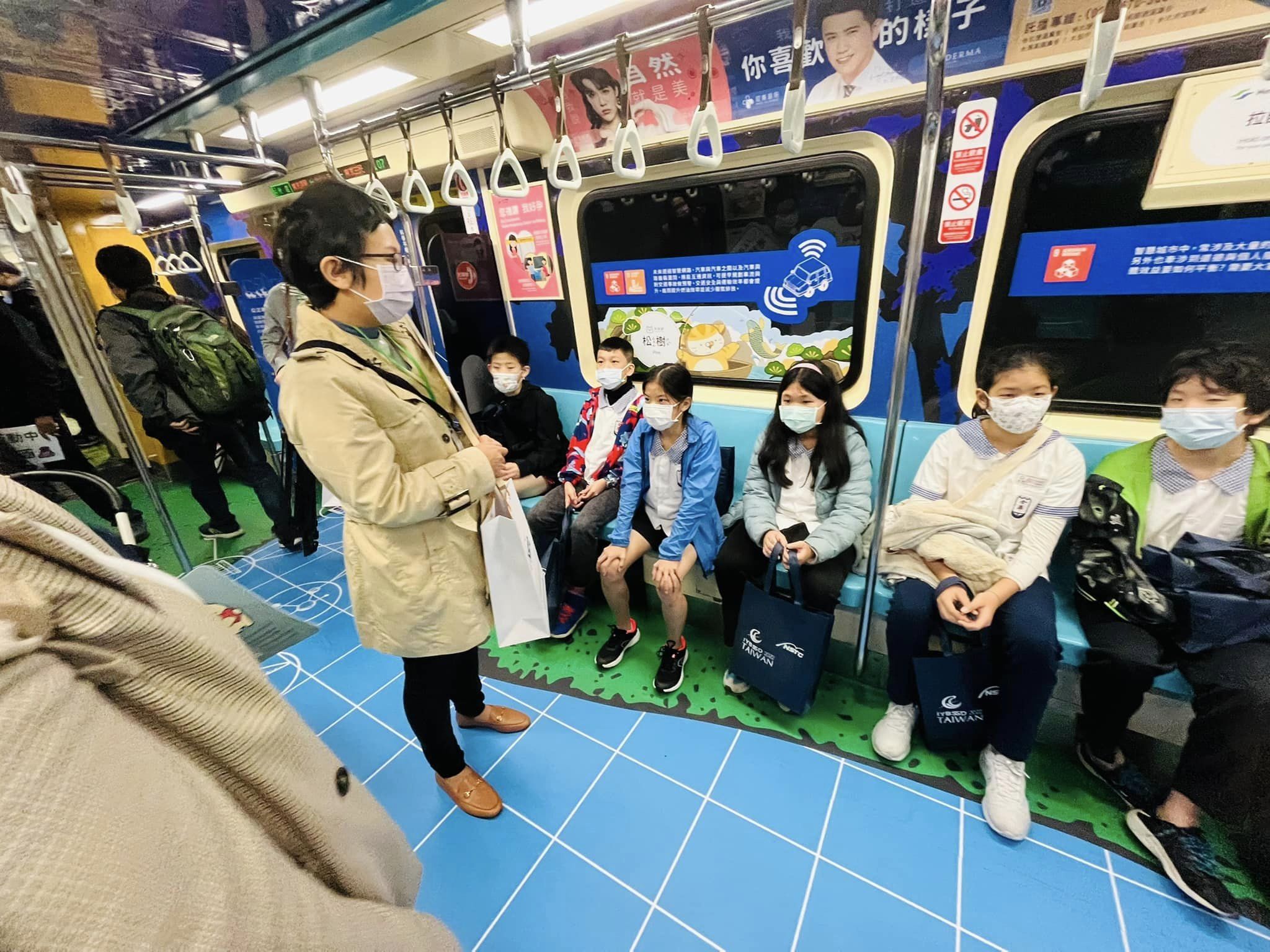 「科學X永續」列車將科學與永續的理念融入並帶進市民的生活中