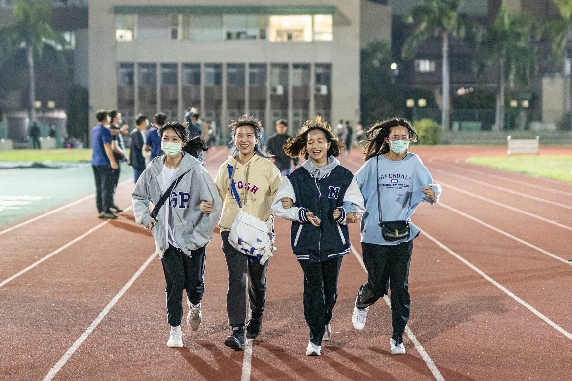校園健走