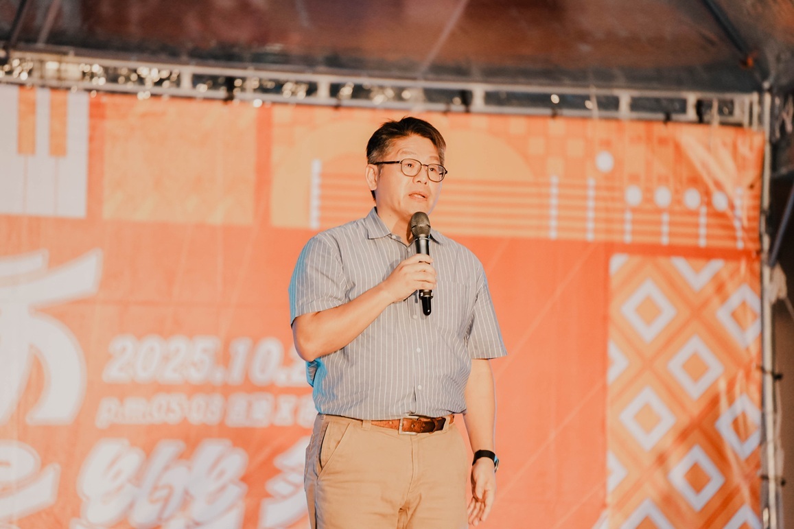 本校學務長暨原住民族學生資源中心主任李宗信學務長致詞。(攝影:林哲潁)