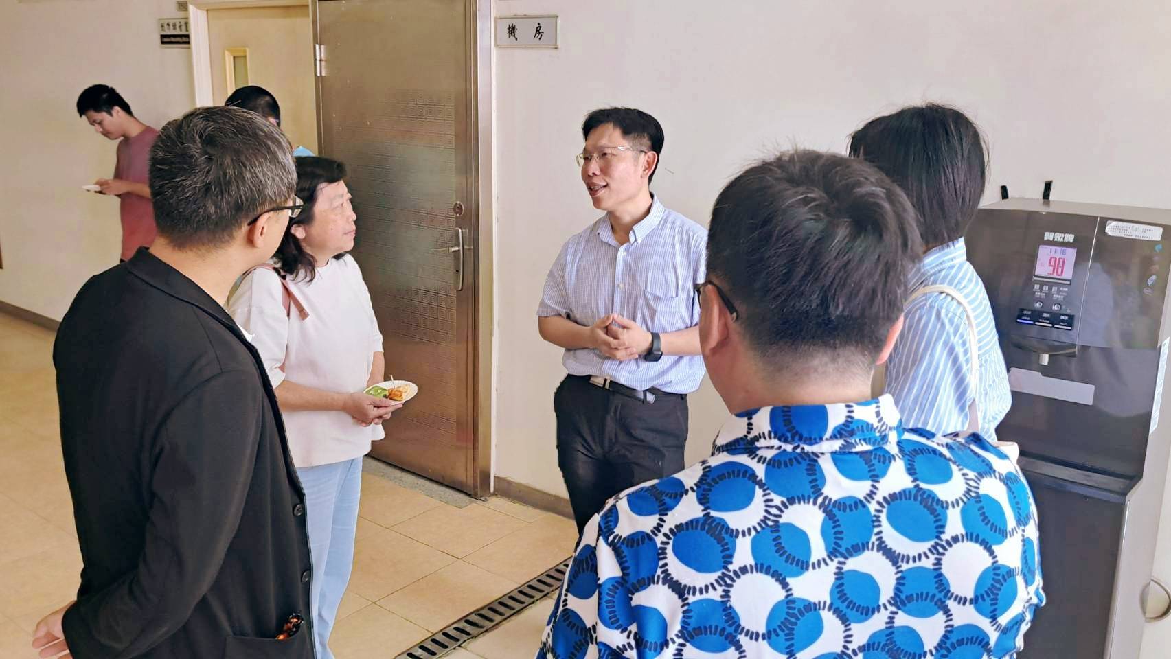 茶敘時間師長們彼此交流、分享經驗