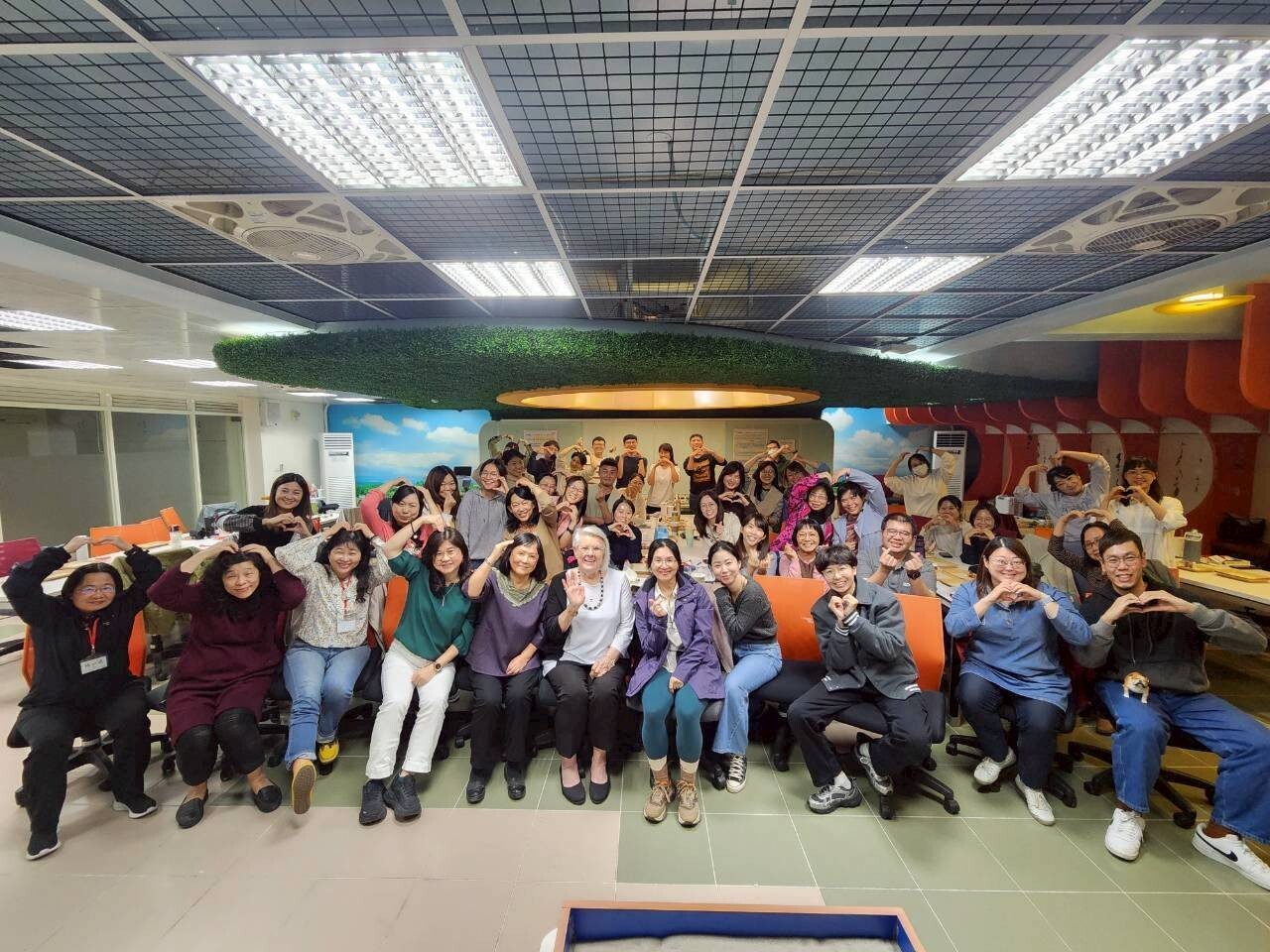 台灣遊戲治療學會年會後專題工作坊大合照