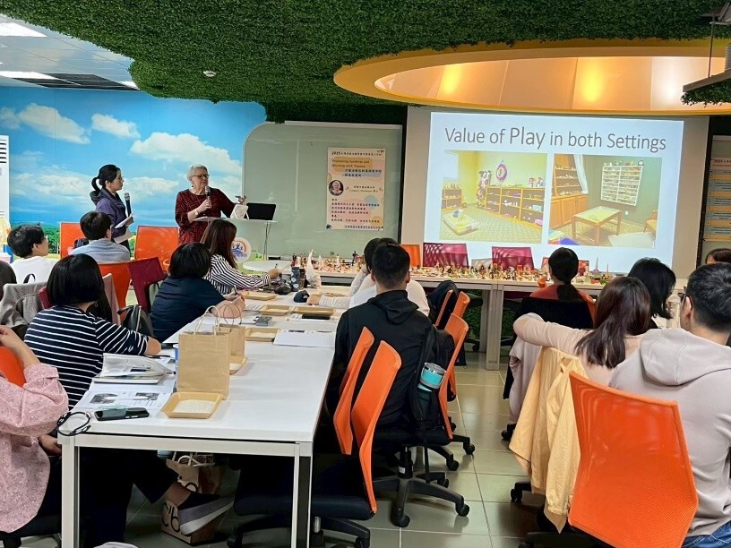 Dr. Linda E Homeyer進行年會前專題工作坊演講