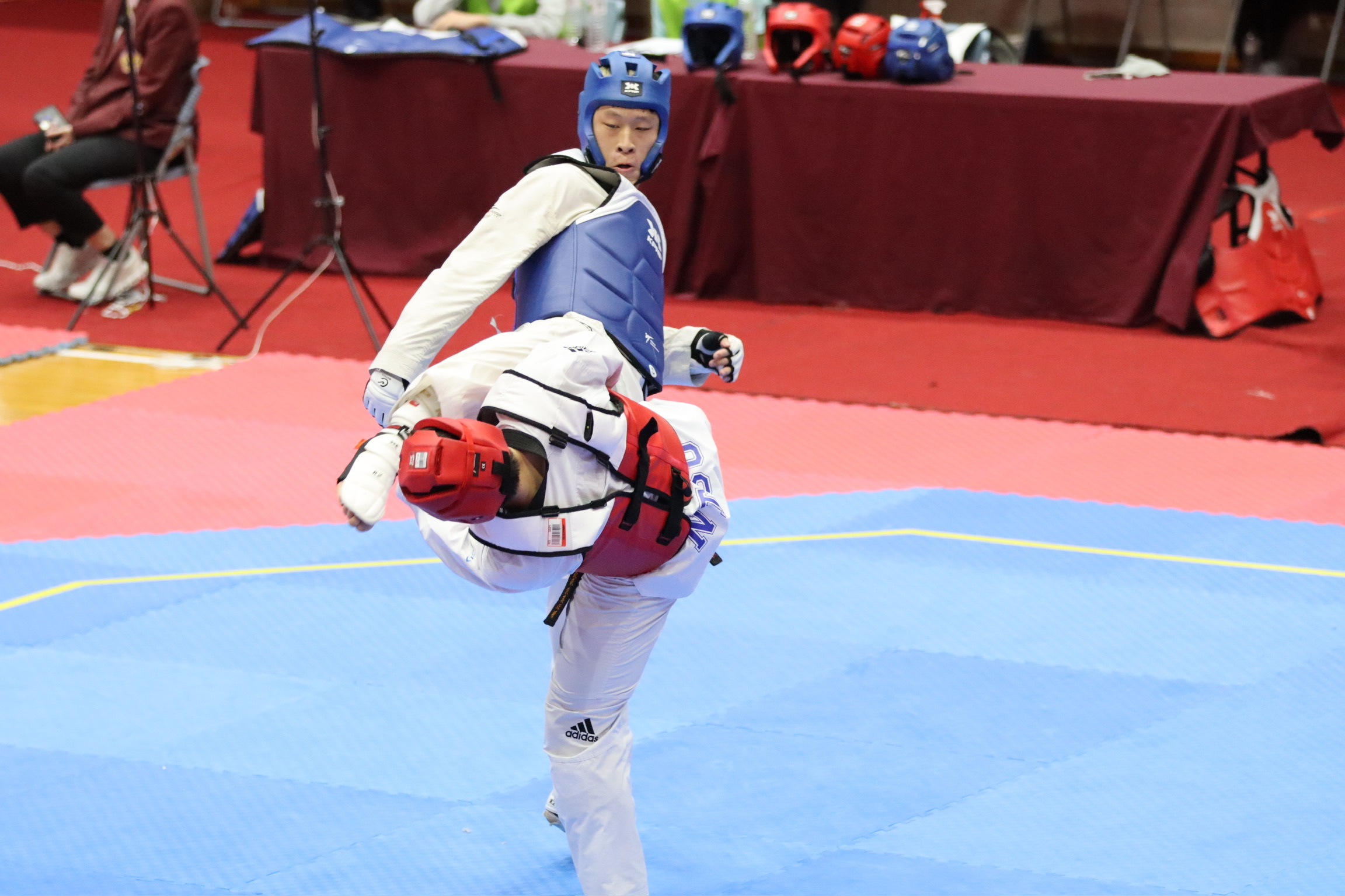 運動學系應用運動科學碩士班一年級陳亮希比賽實況
