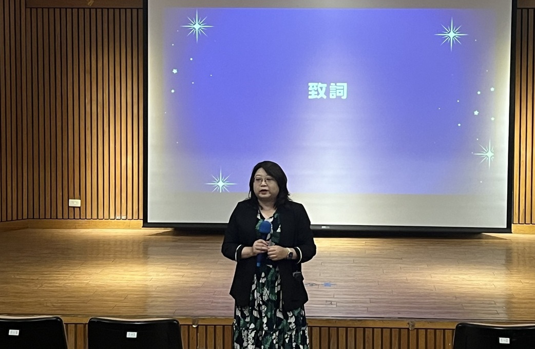 輔導與諮商學系社會工作實習總召老師白倩如副教授致詞