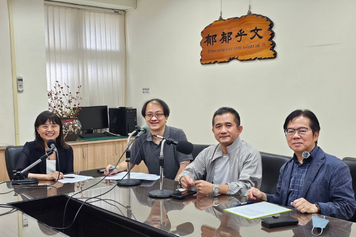 文學院AI人文辦學有成 受邀飛碟聯播網專訪圖片
